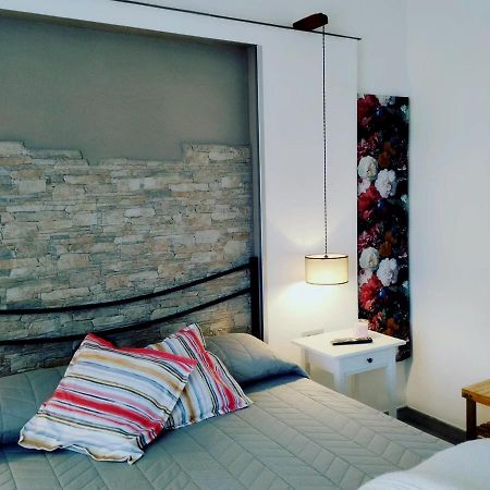 Prima Stella Tourist Rooms Минтурно Экстерьер фото